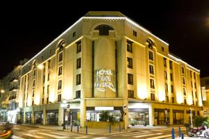 Nice Riviera hotel,
Nice, France.
The photo picture quality can be
variable. We apologize if the
quality is of an unacceptable
level.