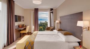Bellerive hotel,
Lausanne, Switzerland.
The photo picture quality can be
variable. We apologize if the
quality is of an unacceptable
level.