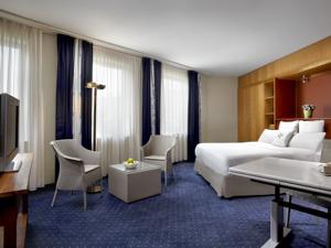 Four Points By Sheraton hotel,
Brussels, Belgium.
The photo picture quality can be
variable. We apologize if the
quality is of an unacceptable
level.