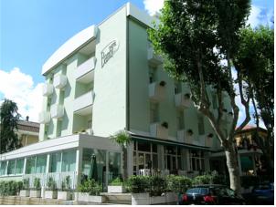 Hotel Bamby hotel,
Rimini, Italy.
The photo picture quality can be
variable. We apologize if the
quality is of an unacceptable
level.