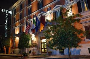 Giulio Cesare hotel,
Rome, Italy.
The photo picture quality can be
variable. We apologize if the
quality is of an unacceptable
level.