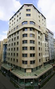 Best Western Eresin Taxim hotel, 
Istanbul, Turkey.
The photo picture quality can be
variable. We apologize if the
quality is of an unacceptable
level.
